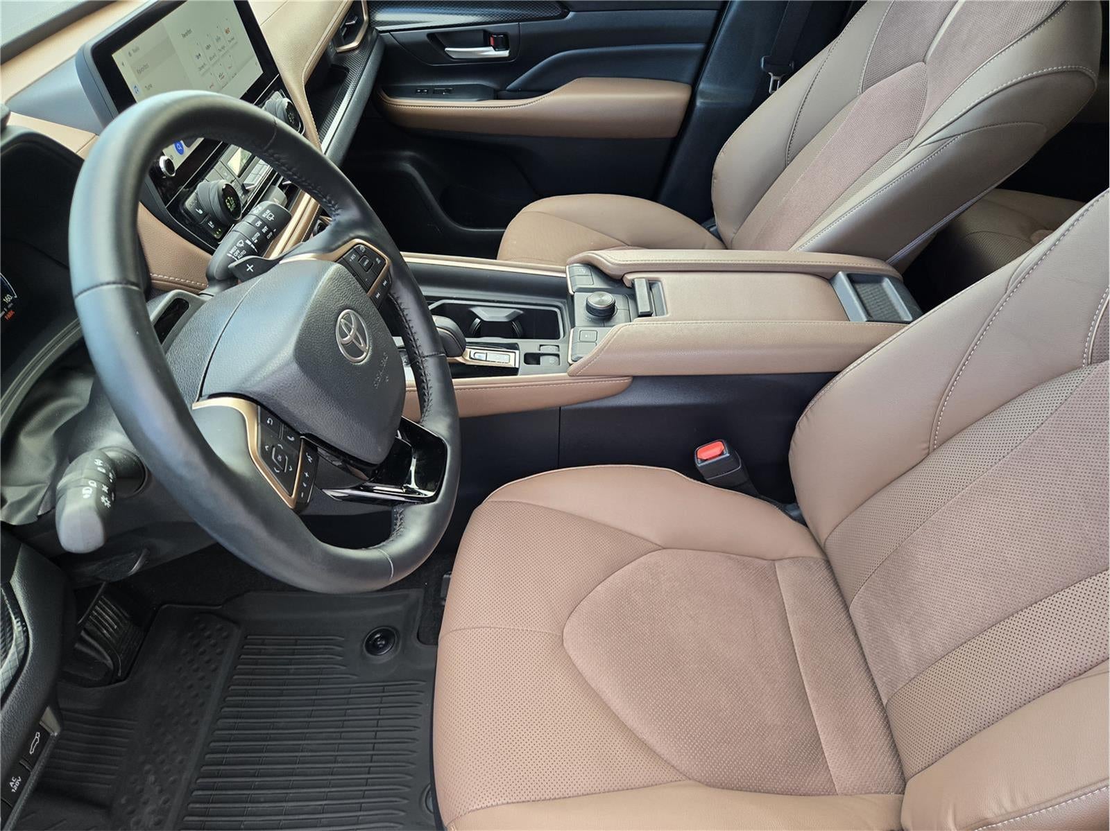 2025 Toyota Grand Highlander Hybrid MAX Platinum