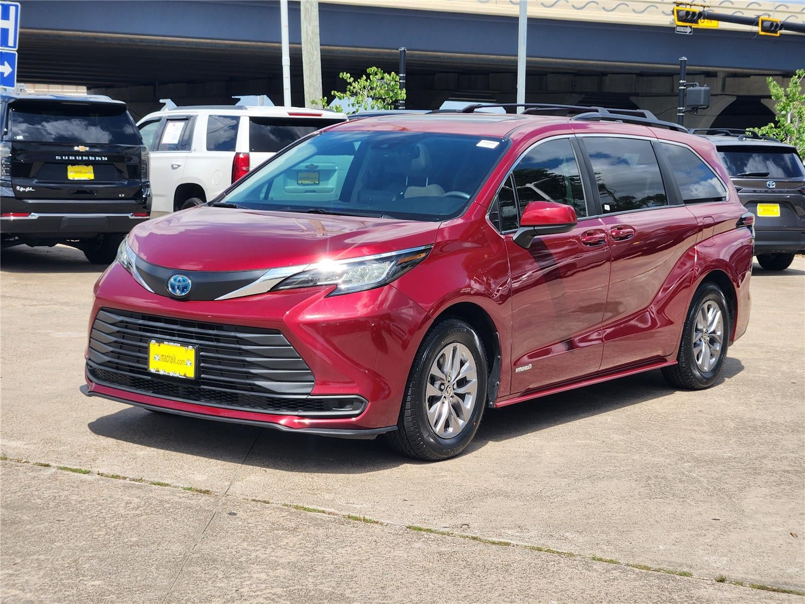 2021 Toyota Sienna LE