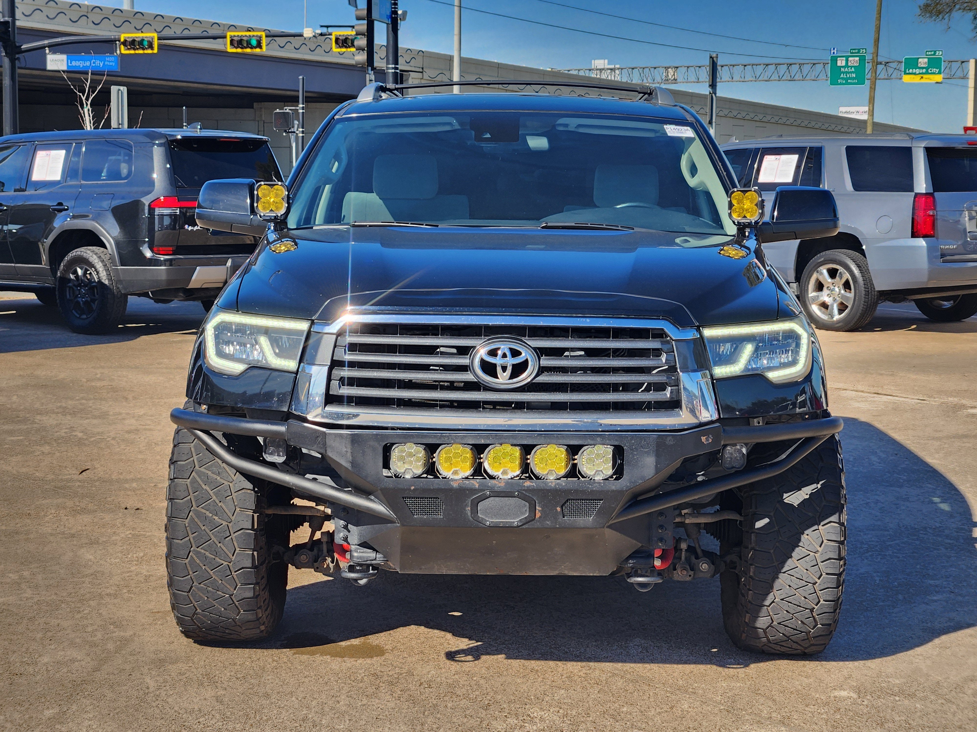 2019 Toyota Sequoia SR5