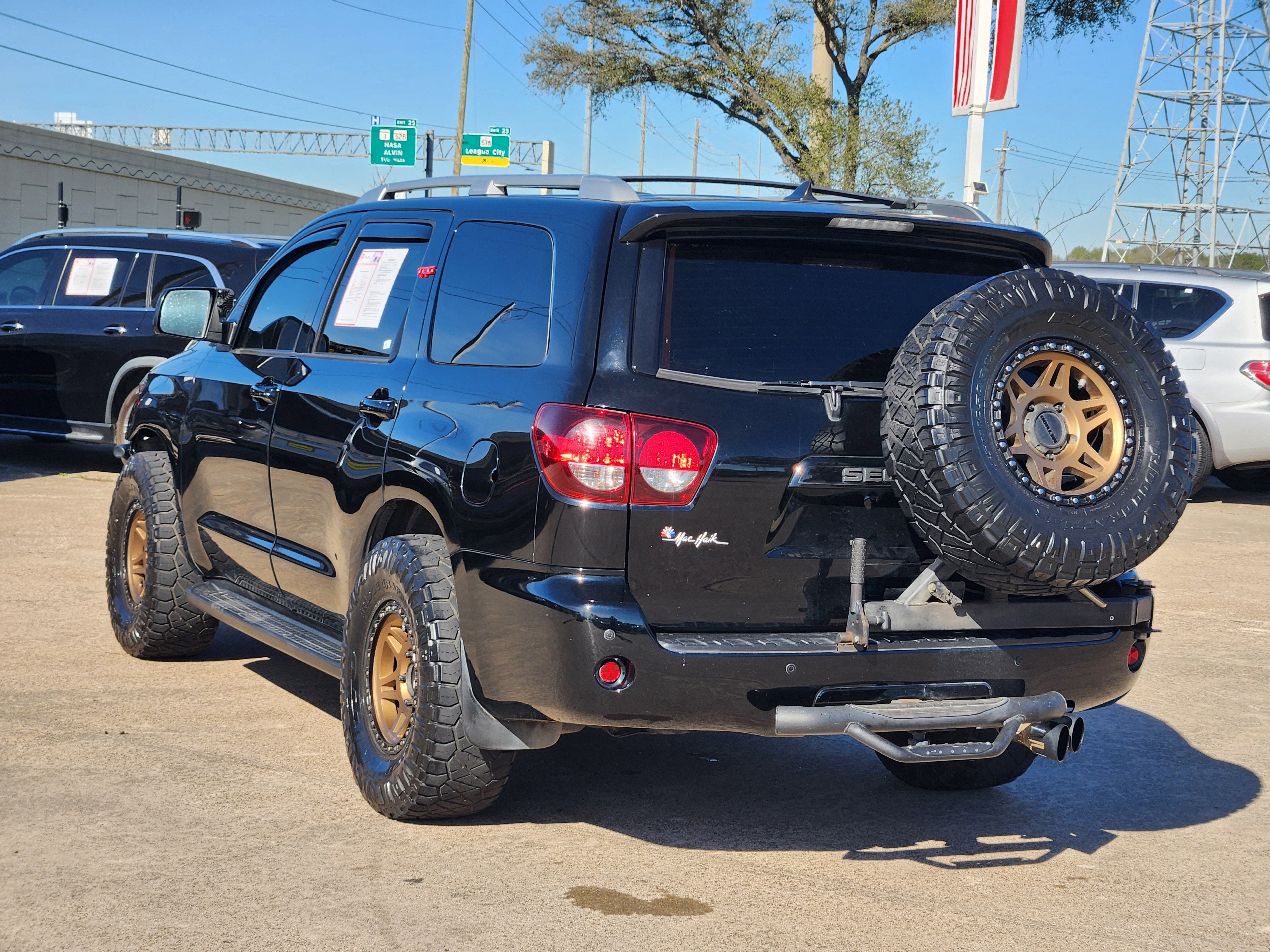 2019 Toyota Sequoia SR5