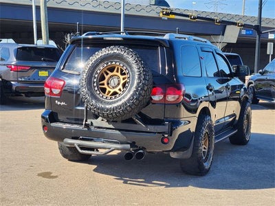 2019 Toyota Sequoia SR5