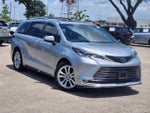 2022 Toyota Sienna Platinum 7-Passenger