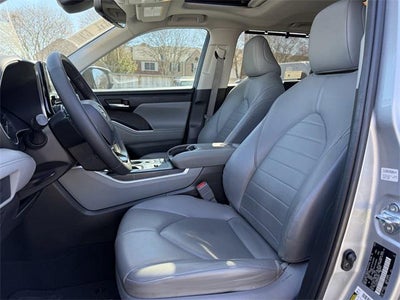 2021 Toyota Highlander XLE