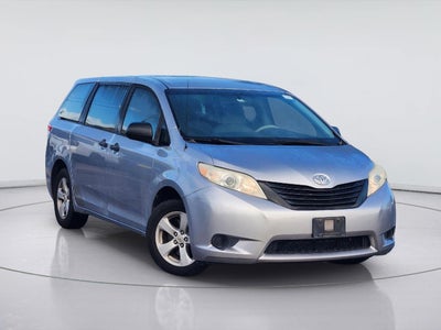 2012 Toyota Sienna Base 7-Passenger