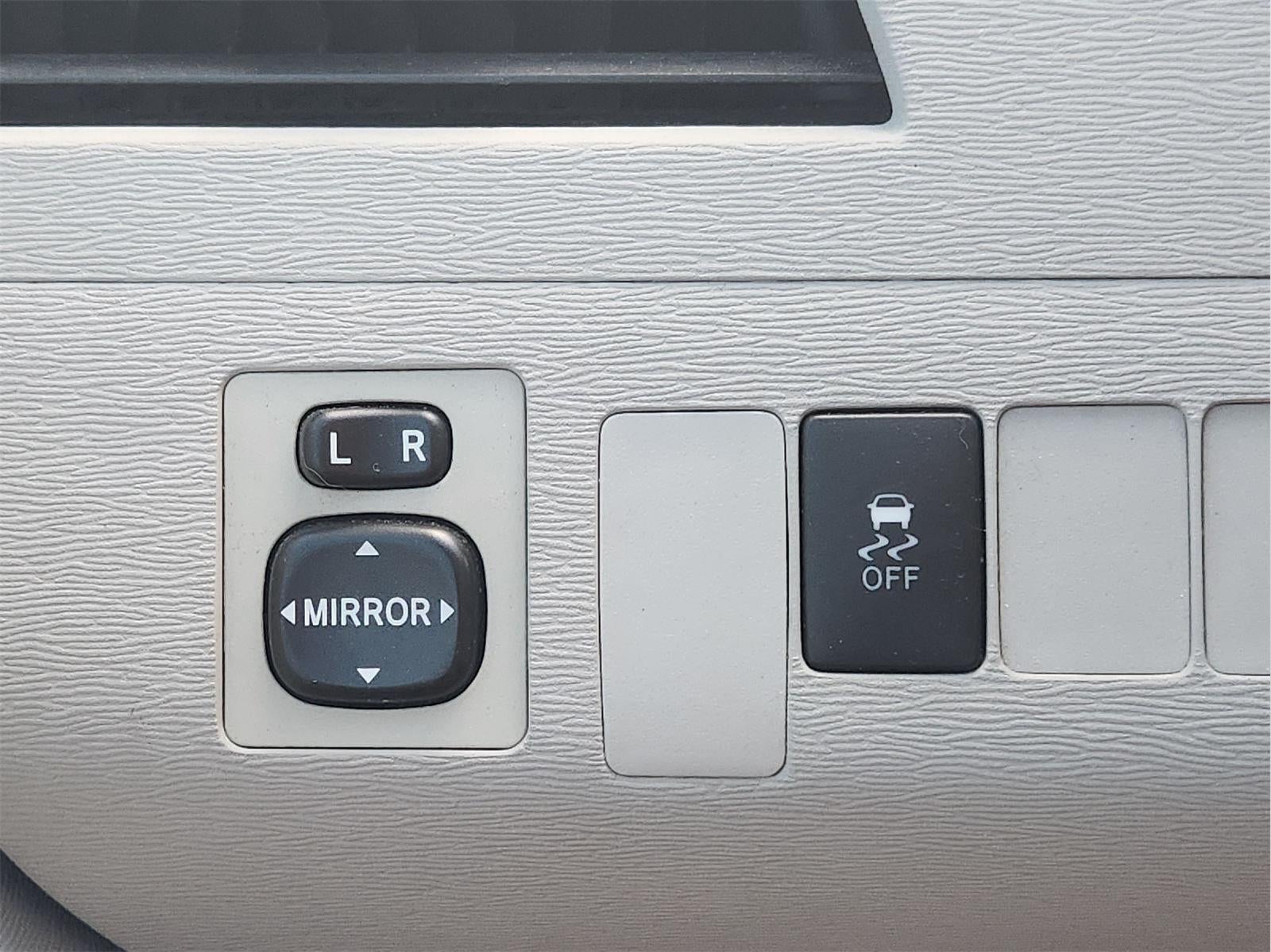 2012 Toyota Sienna Base 7-Passenger