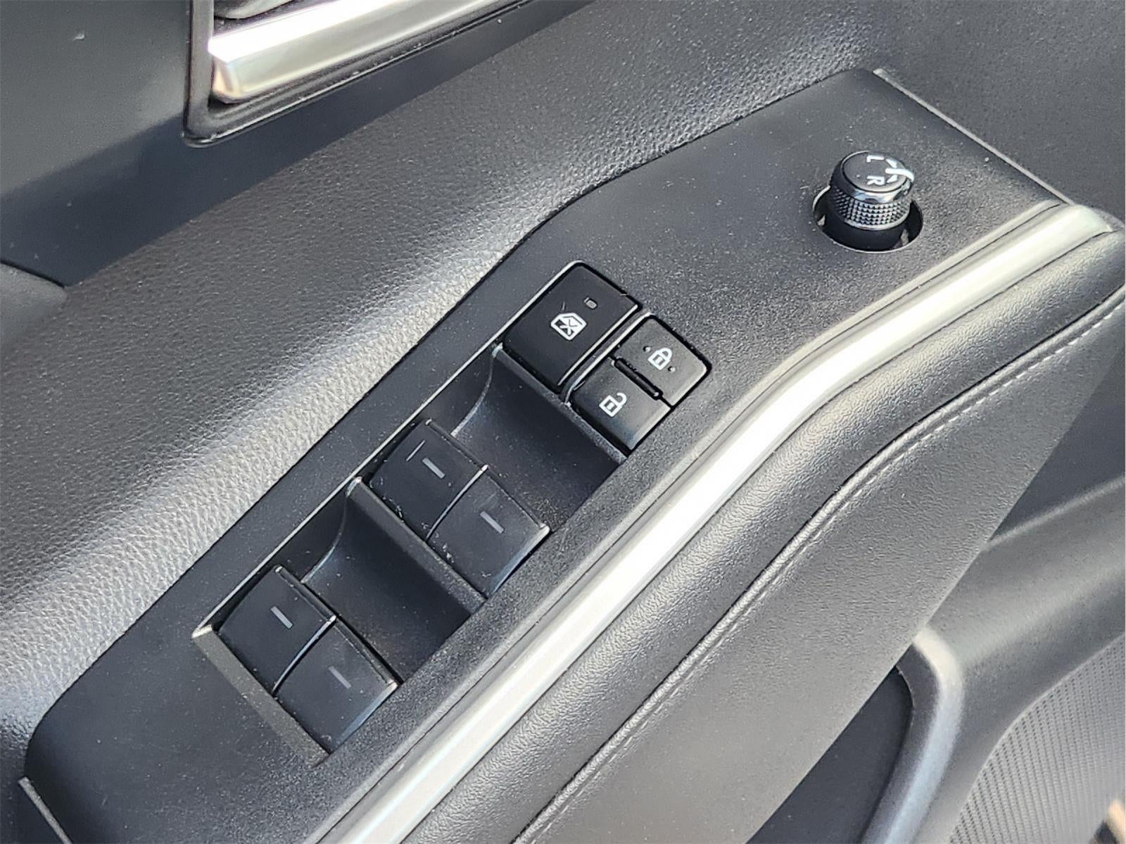 2024 Toyota HIGHLANDER Base