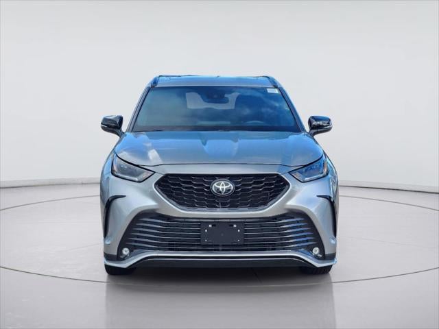 2024 Toyota HIGHLANDER Base