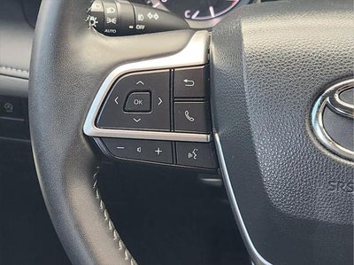 2024 Toyota HIGHLANDER Base