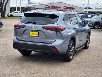 2023 Toyota Highlander XLE