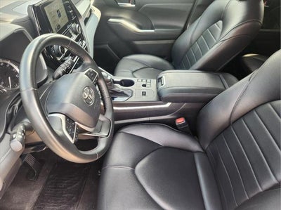 2024 Toyota Highlander XLE
