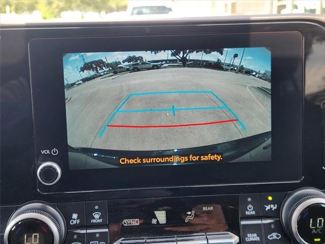 2025 Toyota Highlander LE