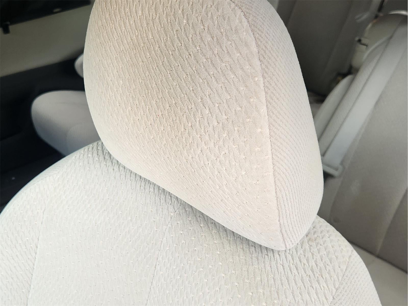 2011 Toyota Sienna LE 8-Passenger