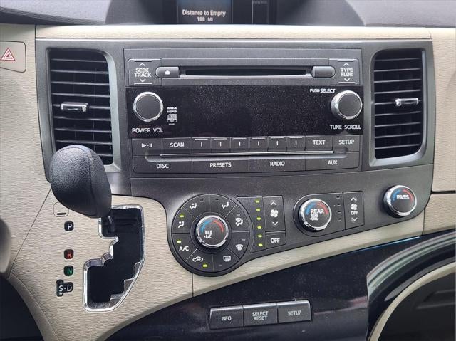 2011 Toyota Sienna LE 8-Passenger