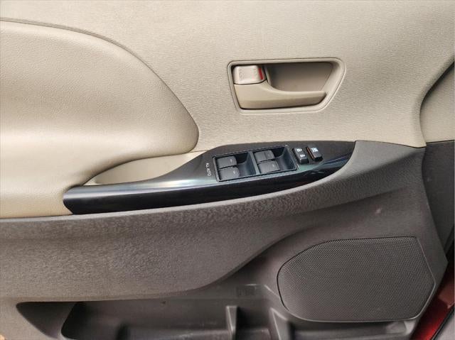 2011 Toyota Sienna LE 8-Passenger