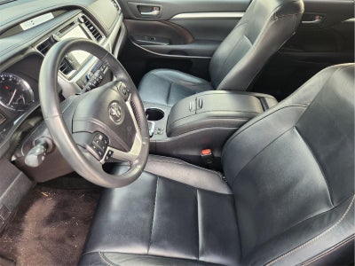 2014 Toyota Highlander XLE