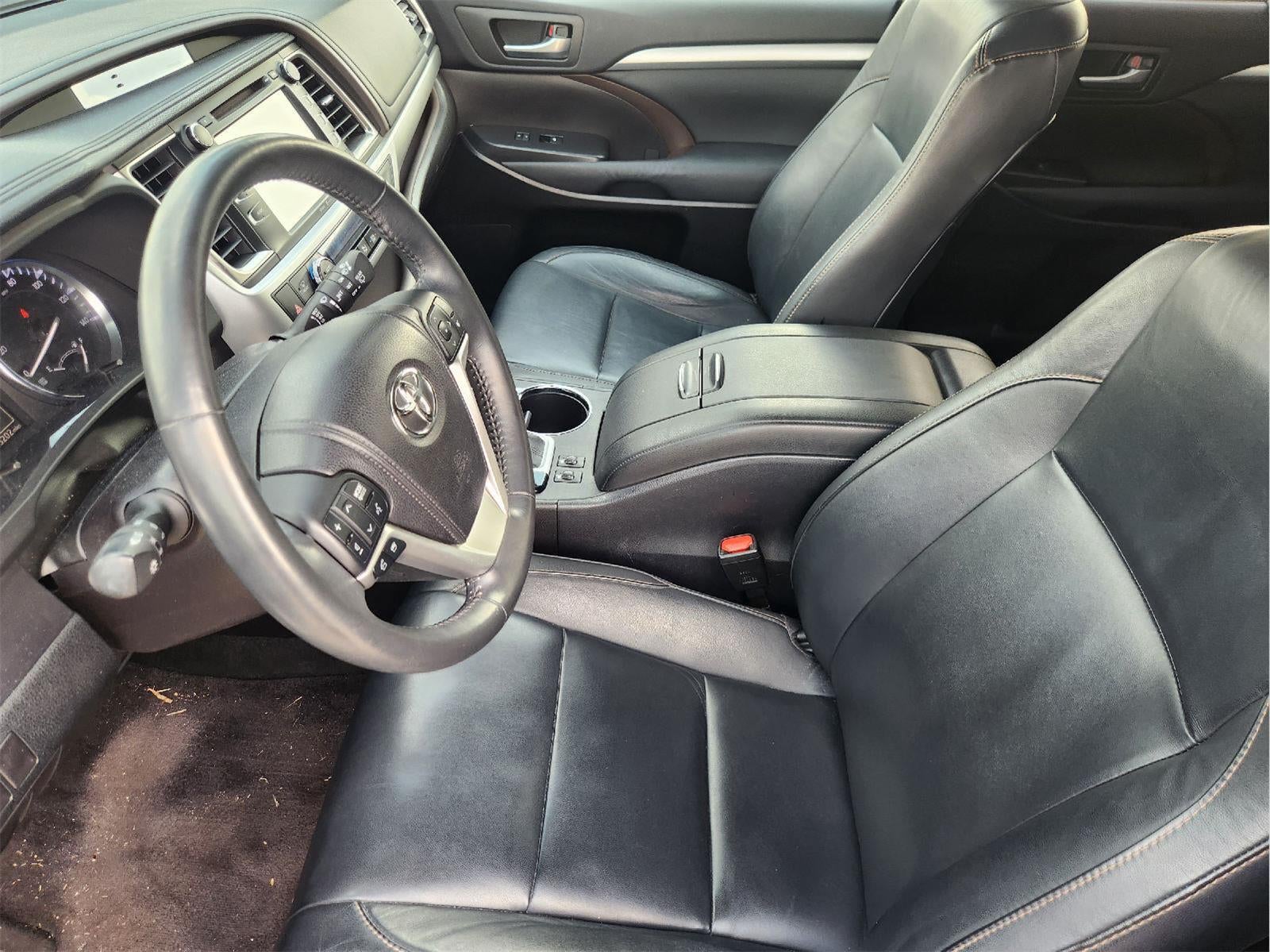 2014 Toyota Highlander XLE