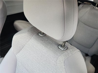 2025 Toyota Sienna LE