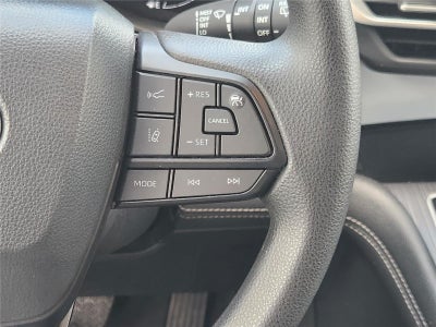 2025 Toyota Sienna LE