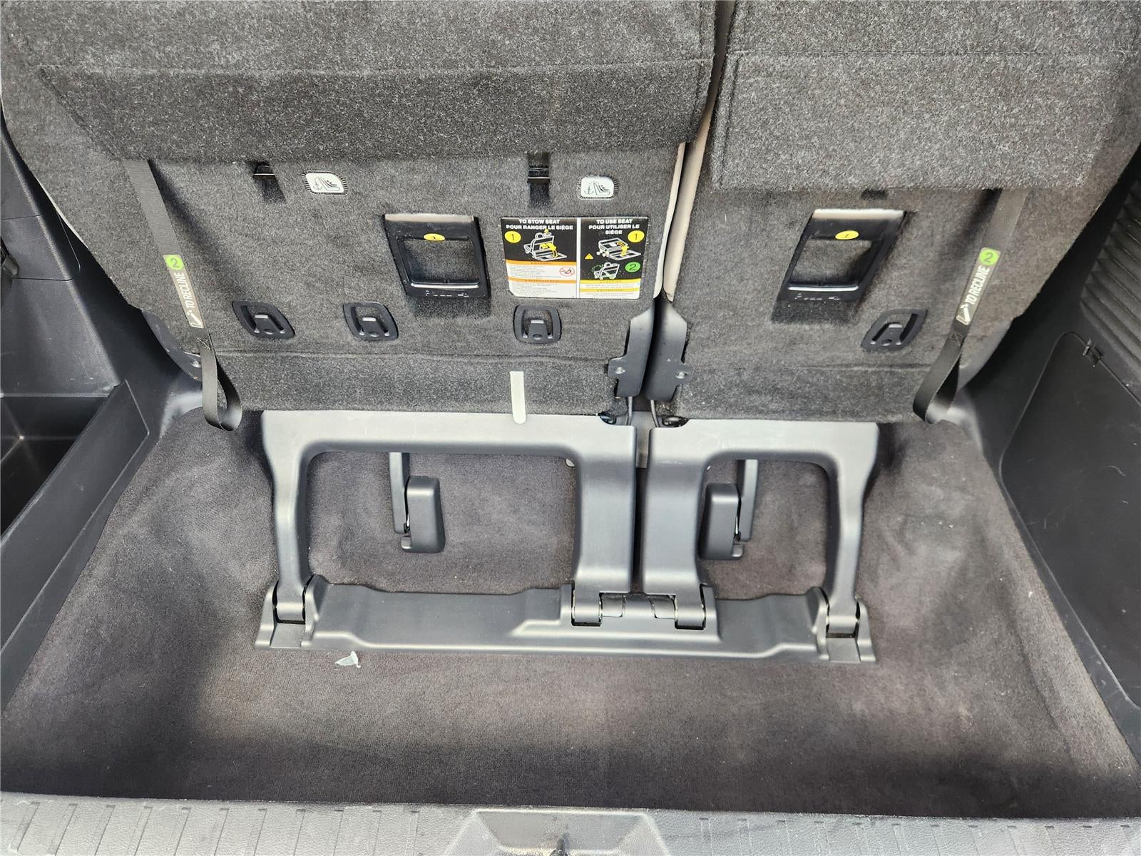 2025 Toyota Sienna LE