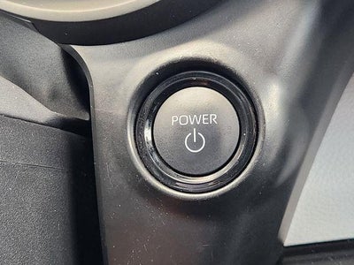 2025 Toyota Sienna LE