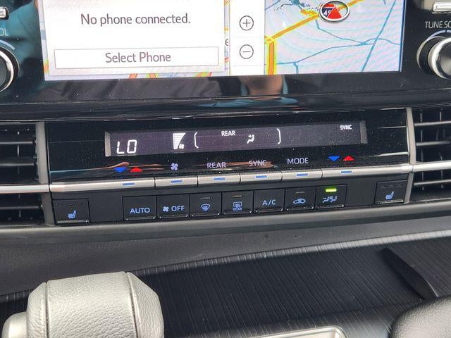 2022 Toyota Sienna XSE 7 Passenger