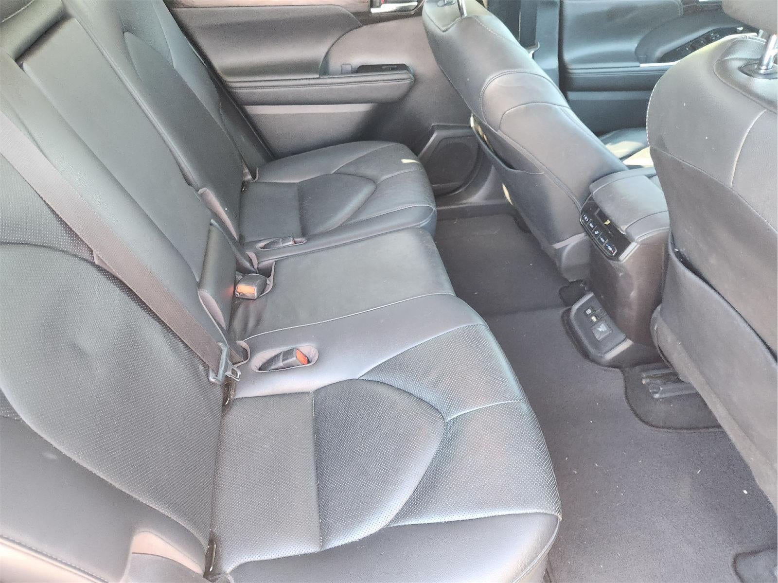 2020 Toyota Highlander Hybrid Limited