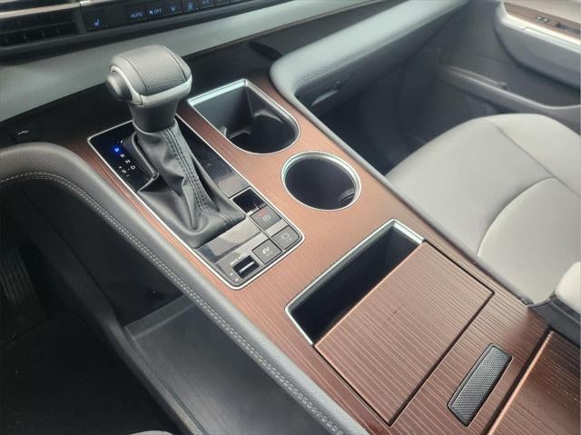2024 Toyota Sienna XLE 8-Passenger