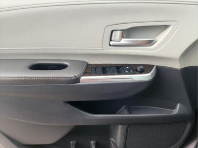 2024 Toyota Sienna XLE 8-Passenger
