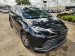 2021 Toyota Sienna XLE 8 Passenger