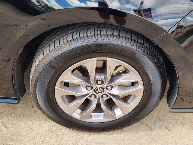 2021 Toyota Sienna XLE 8 Passenger