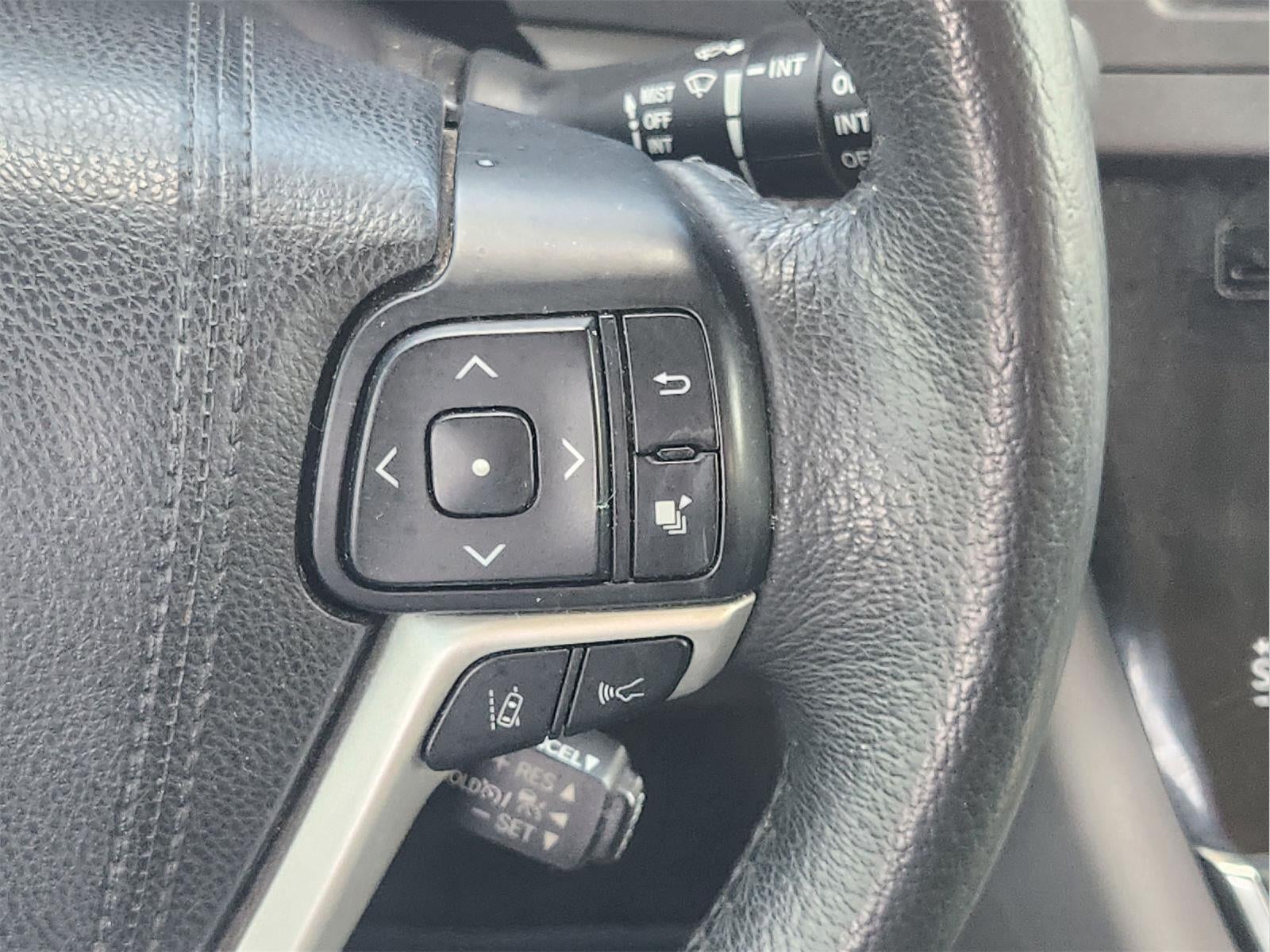 2018 Toyota Sienna XLE 8-Passenger