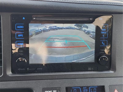 2017 Toyota Sienna XLE Premium 8-Passenger