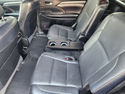 2017 Toyota Highlander Limited