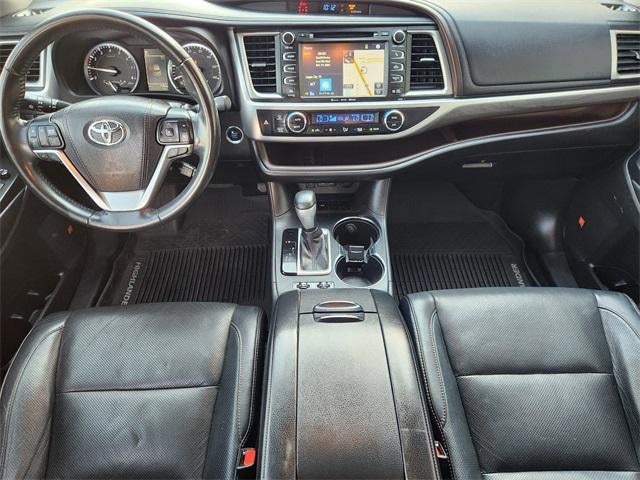 2017 Toyota Highlander Limited