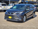 2025 Toyota Sienna Limited 7 Passenger
