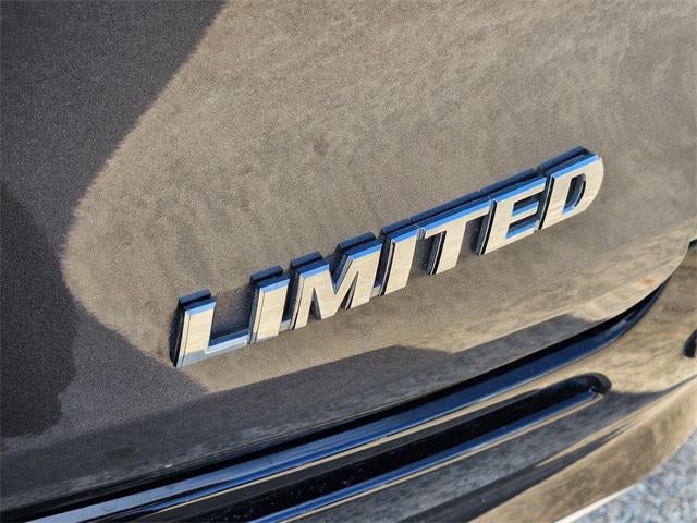 2025 Toyota Sienna Limited 7 Passenger