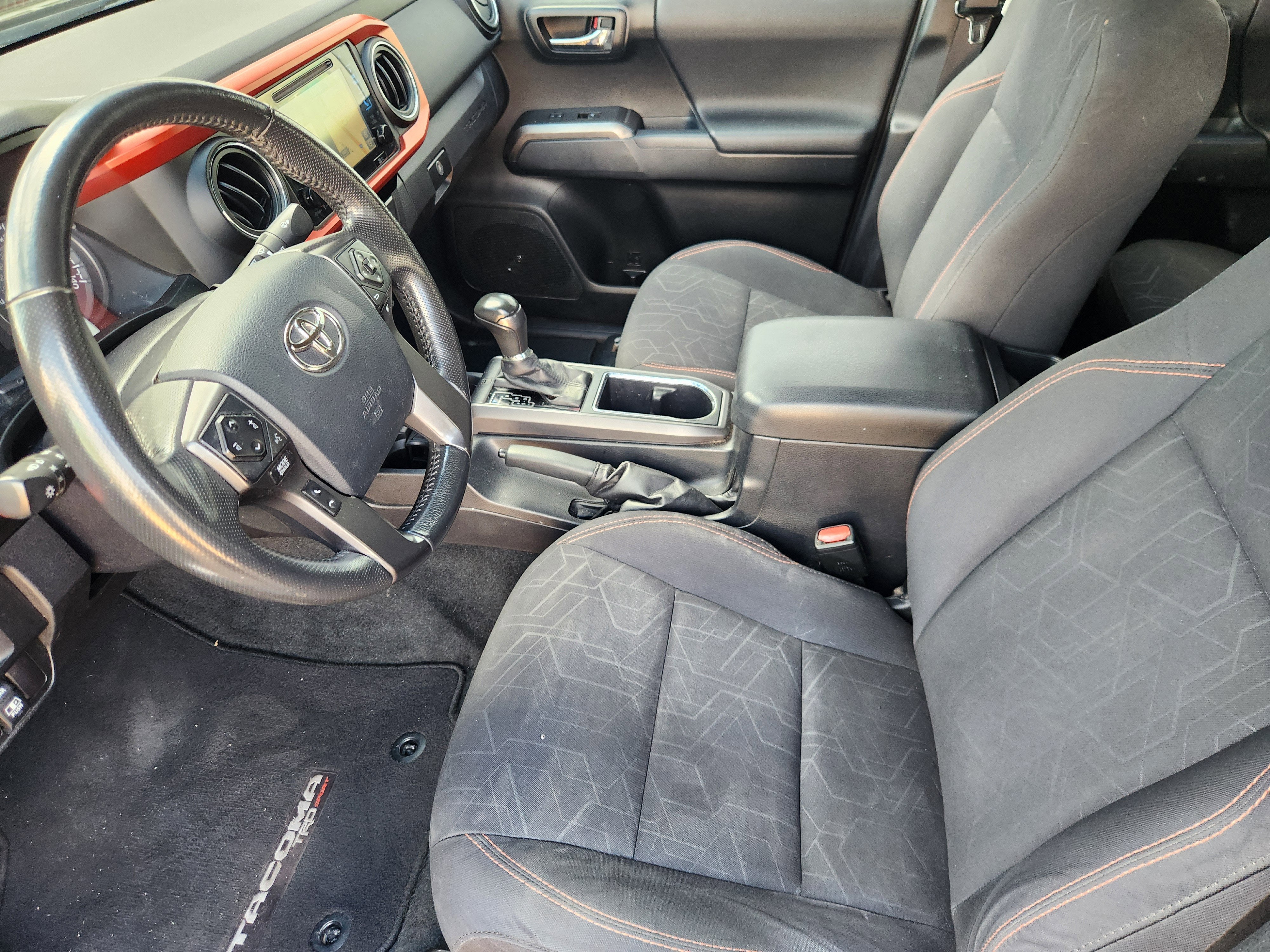 2017 Toyota Tacoma TRD Sport