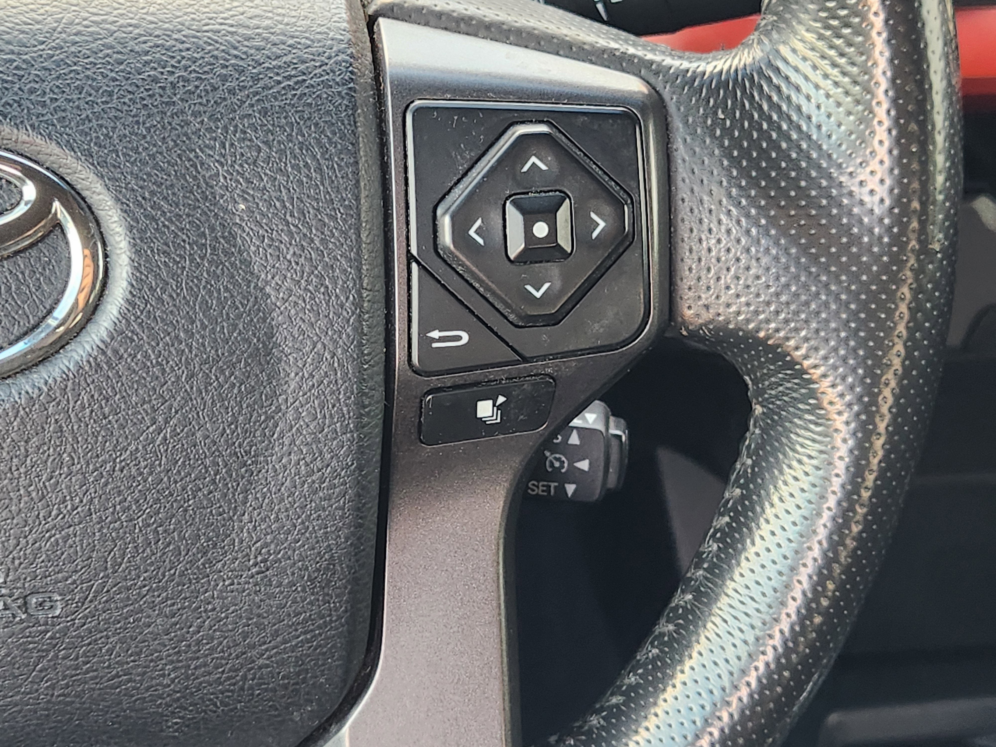 2017 Toyota Tacoma TRD Sport