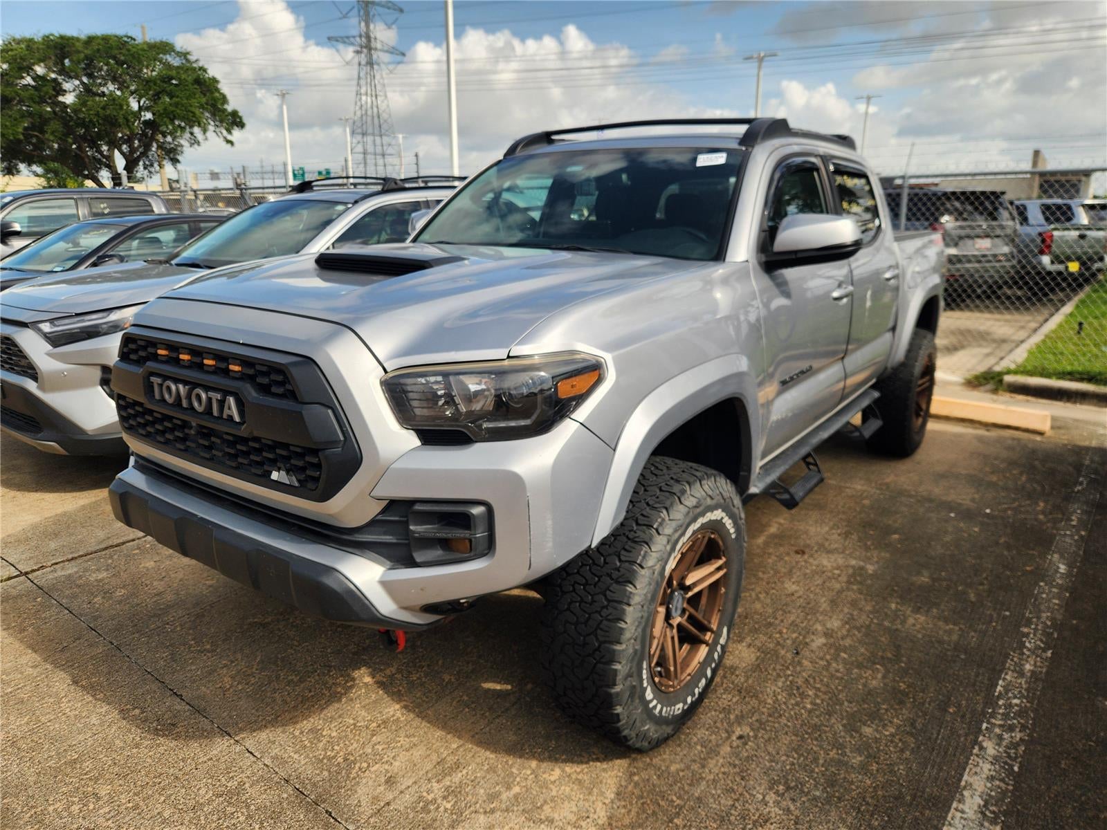 2017 Toyota TACOMA Base