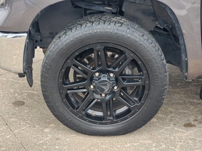 2017 Toyota Tundra SR5