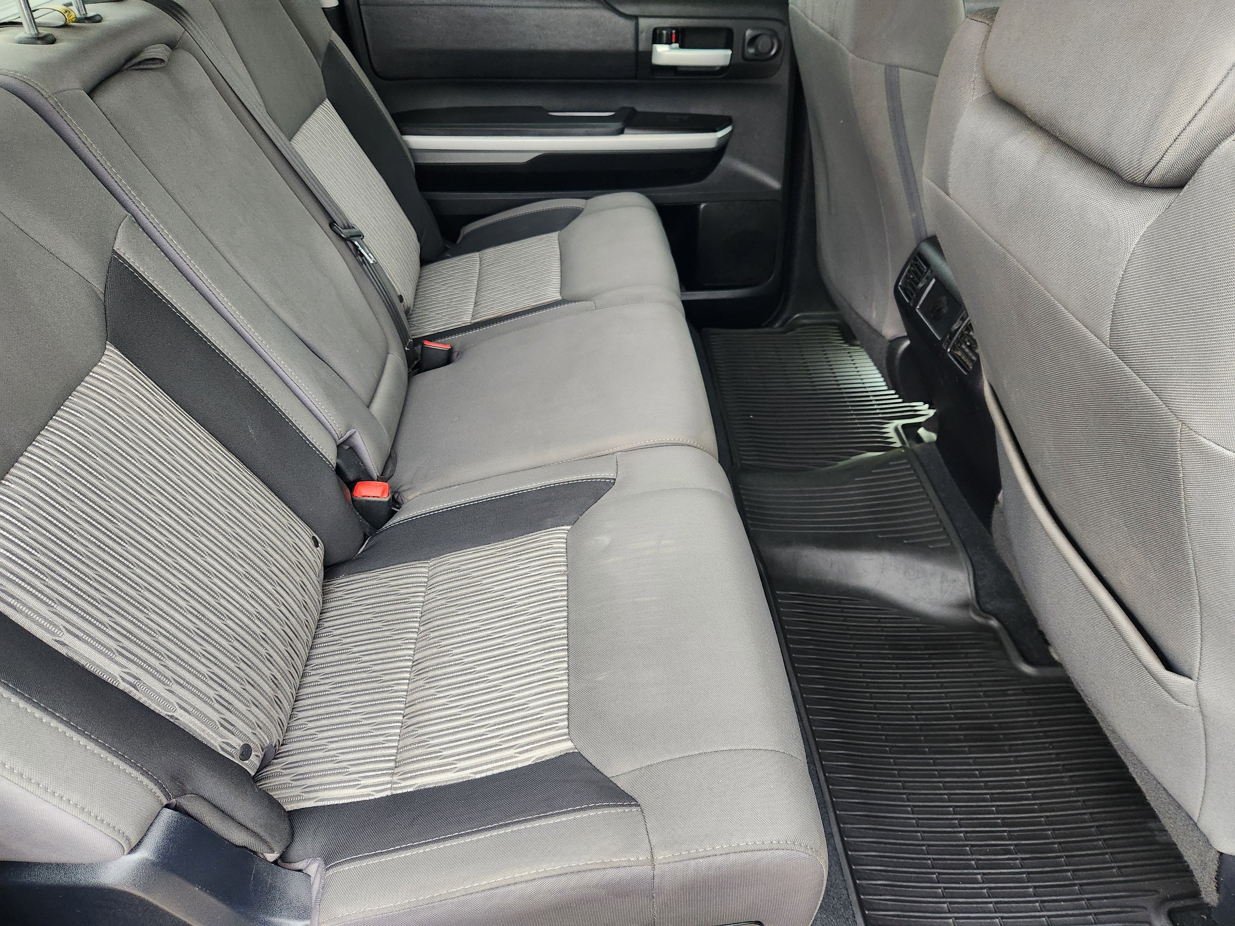 2017 Toyota Tundra SR5