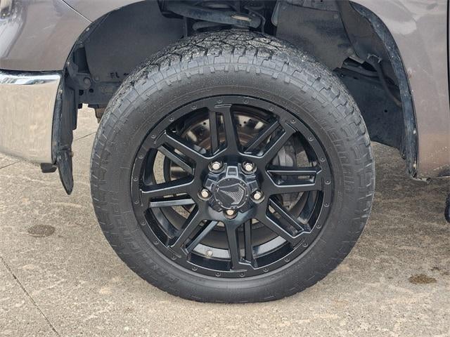 2017 Toyota Tundra SR5