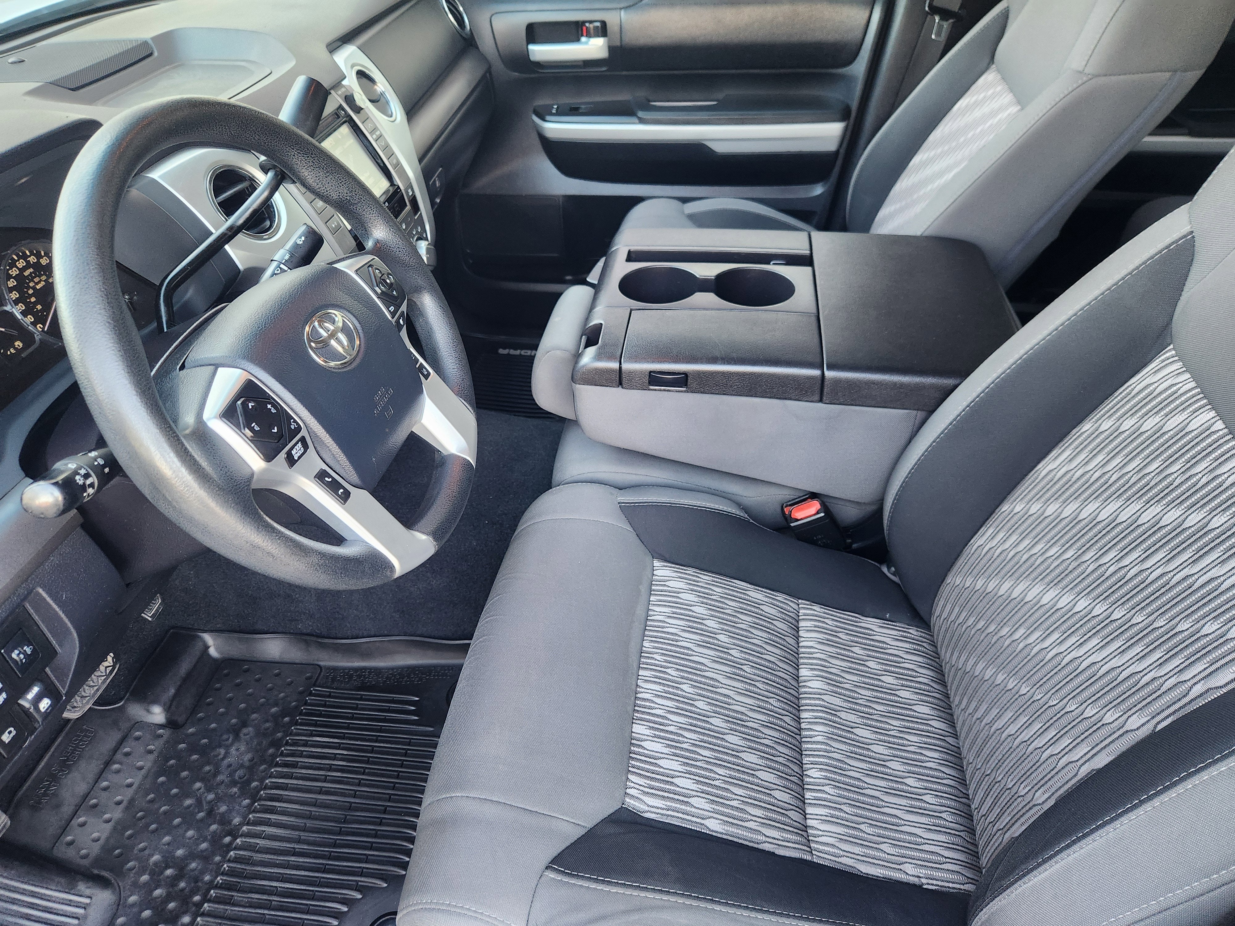 2018 Toyota Tundra SR5 4.6L V8