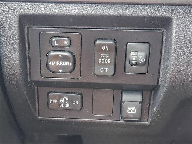 2017 Toyota Tundra SR5 CrewMax