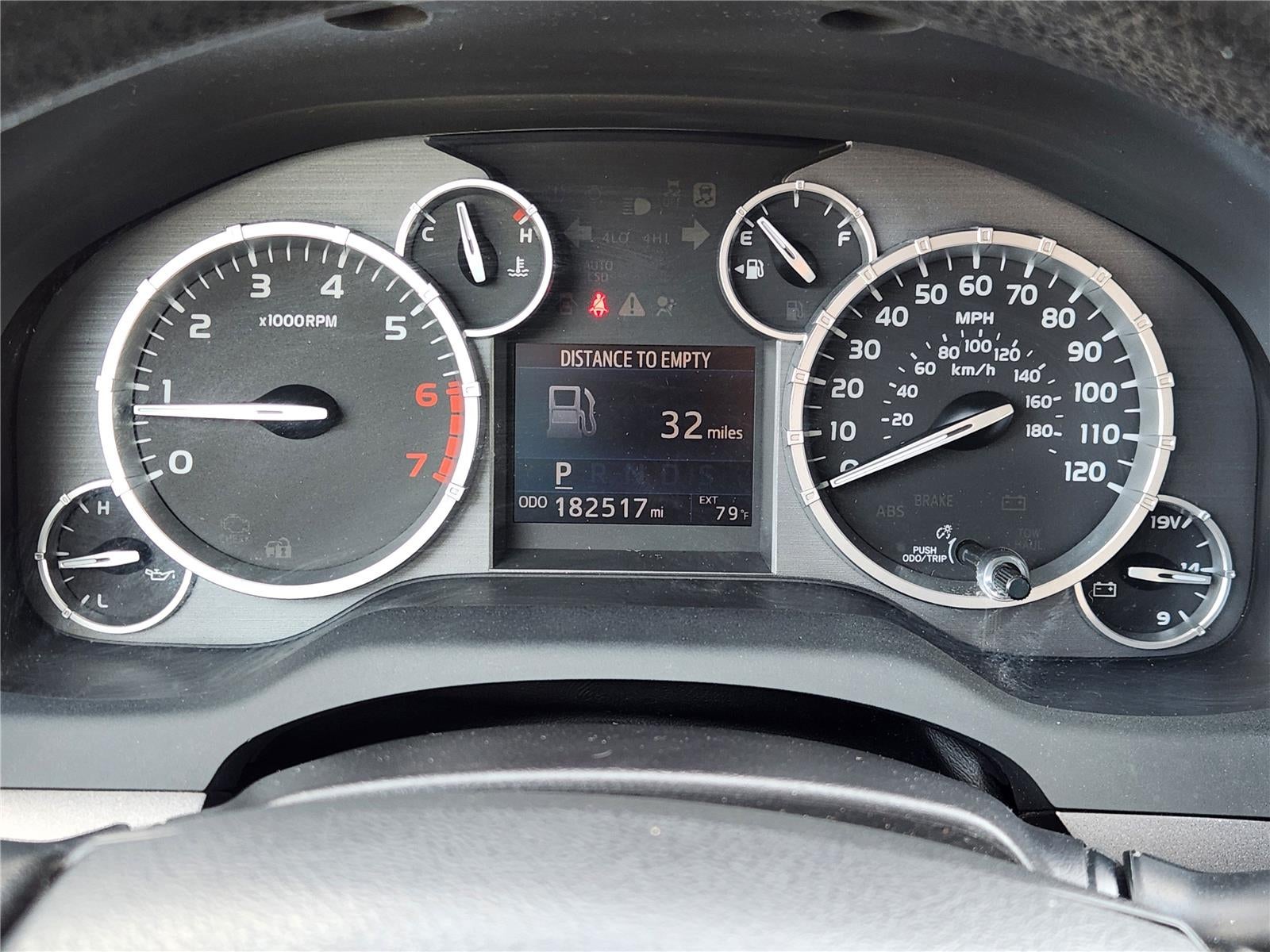 2015 Toyota Tundra Truck SR5