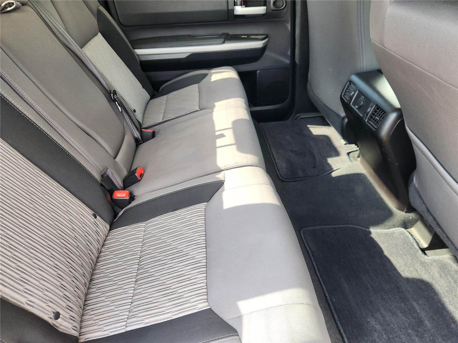 2015 Toyota Tundra Truck SR5