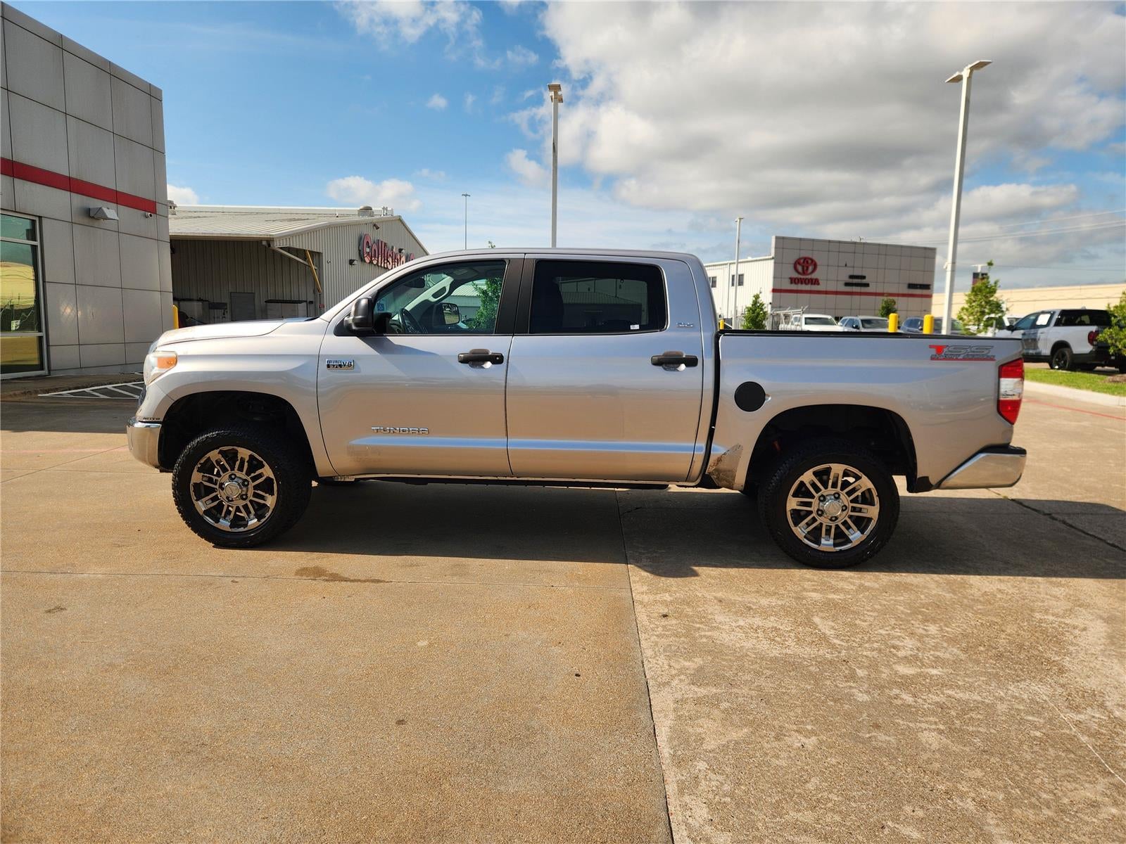 2015 Toyota Tundra Truck SR5
