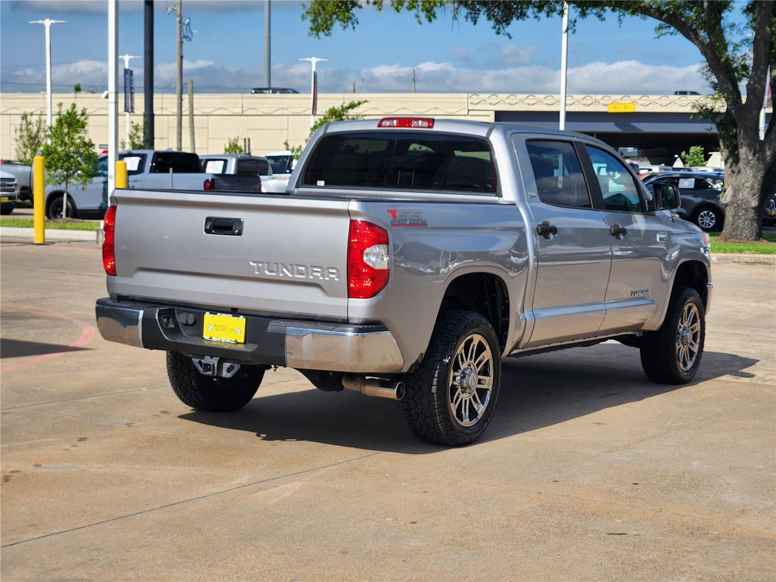 2015 Toyota Tundra Truck SR5