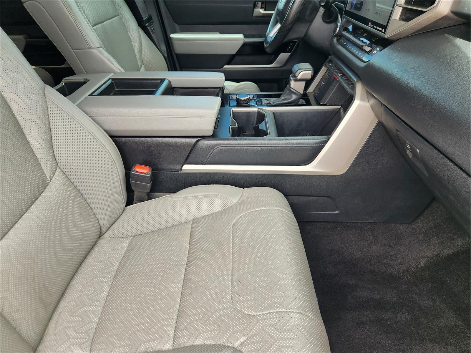 2023 Toyota Tundra Limited HV