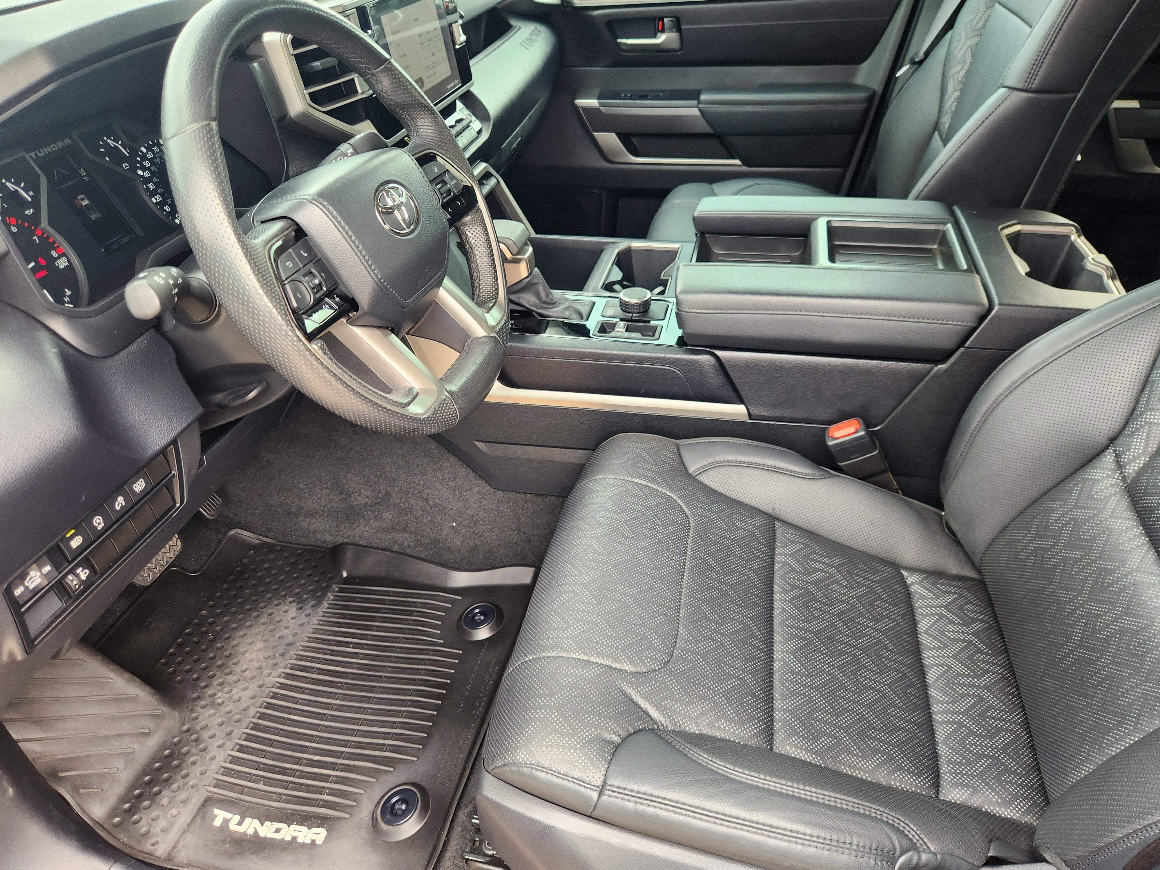 2024 Toyota Tundra SR5 Leather
